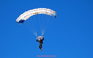 世俱杯直播-中超联赛电视直播版权争夺战及其市场影响力